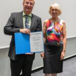 EMS2022 Awards ceremony: David Schultz, winner of the EMS Tromp Award 2020, with Tanja Cegnary (right); (photo: Geza Aschoff, Germany)
